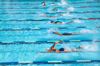 Bonnet de retour aux championnats de France de natation